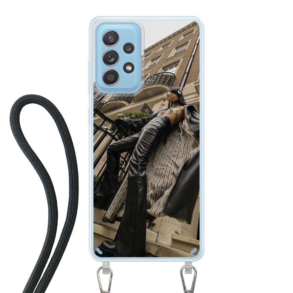 Coque imprimée au dos avec cordon